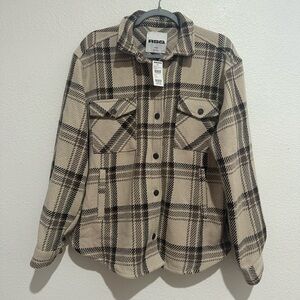 NEW! Men’s RSQ tan & brown woven flannel/jacket, size small.